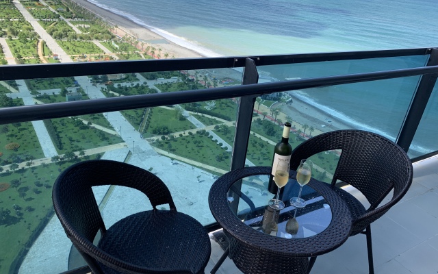 Orbi Beach Tower Iberia Apartments