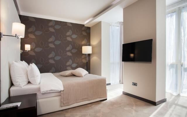 Constantine the Great Hotel