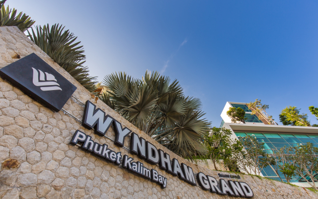Wyndham Grand Phuket Kalim Bay Hotel