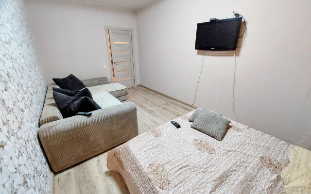 Kvartira U Tts Ostrov Apartments