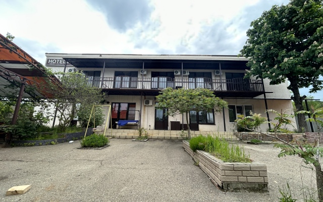 Olenij Ruchej Hotel