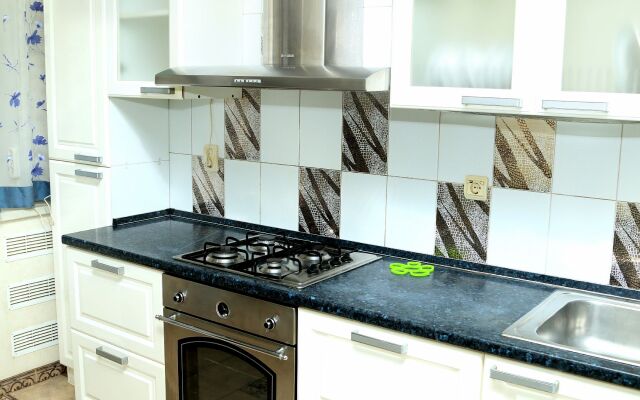 Апартаменты Right Room трехкомнатные на улице Баррикад 8