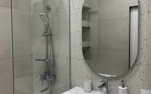 Yevro Dvushka S Otkrytym Balkonom Flat