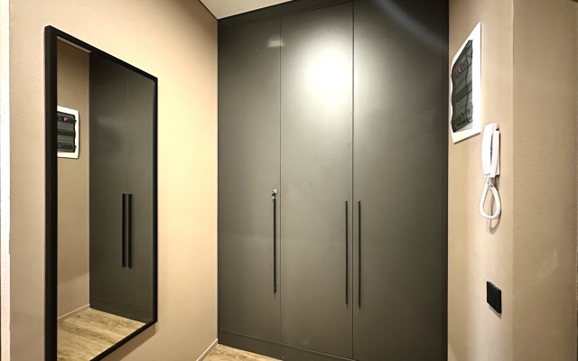 Dvukhkomnatnaya V Siriuse Flat