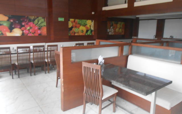 Отель Balaji Inn Hotel Nasik
