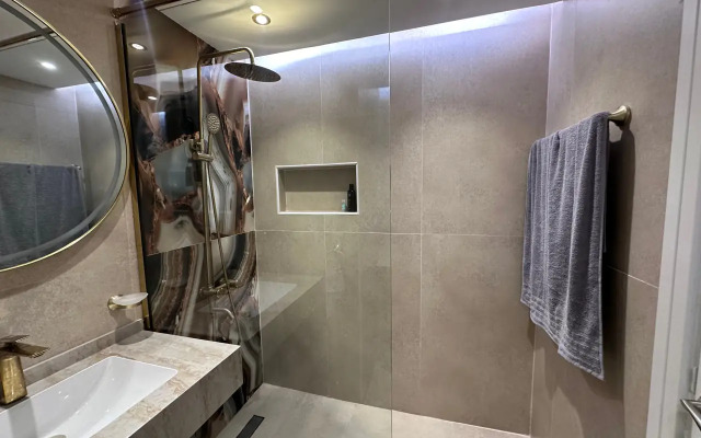 Апартаменты Global Lake View