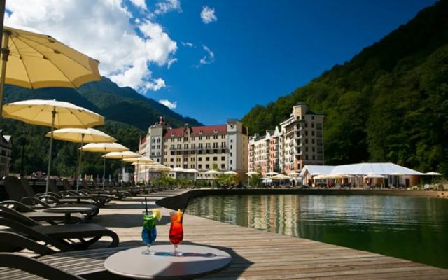 Russian Seasons Lermontov Boutique-hotel