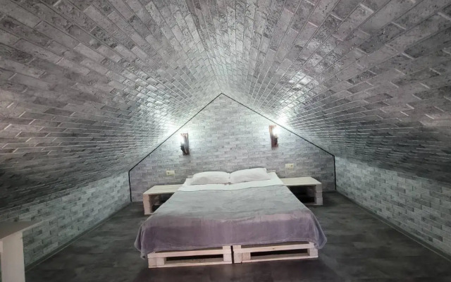 Апартаменты Двухуровневые апартаменты около музея ангелов