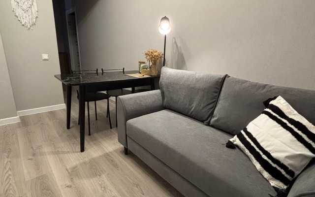 Квартира Решетникова 18