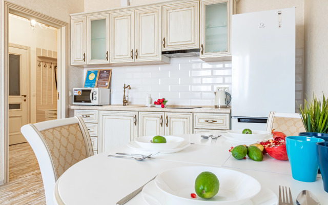 Апартаменты стильные формата евро2 в центре ФМР