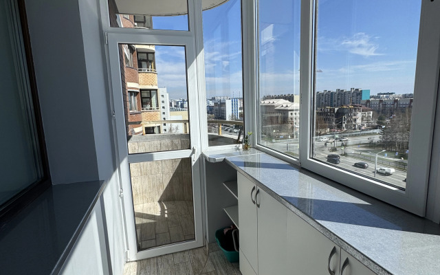 Uyutnaya Melik Karamova 4 Flat