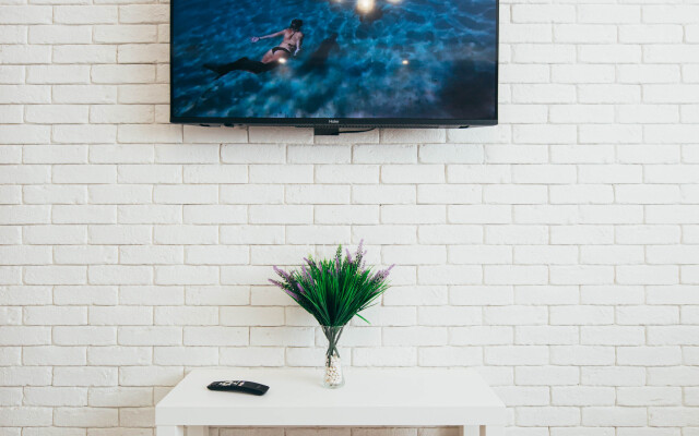 Апартаменты День и Ночь на Согласия