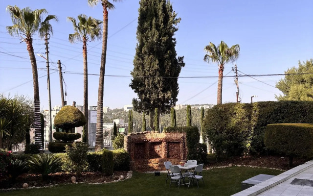 Al Farouq Hotel Apartments Hotel