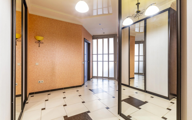 Квартира двухкомнатная BeGuest в центре ботаники