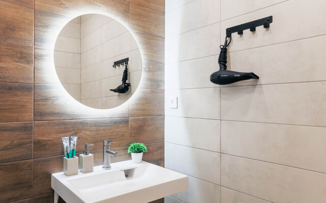 Апартаменты Луна рядом с Политехом на 2 гостя