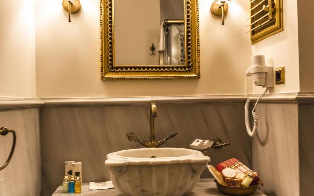 Burckin Suleymaniye Hotel
