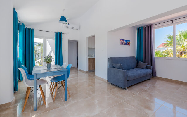 Color Cyprus Amozoniu Apartments