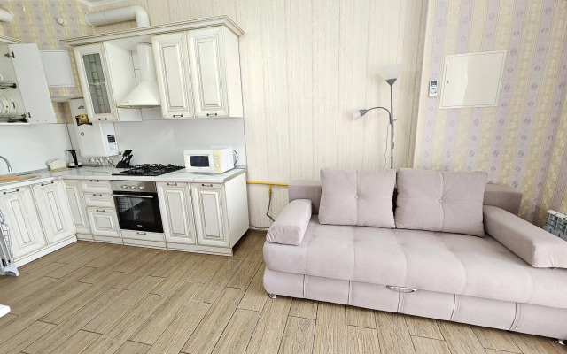Shikarnaya Dvushka 49kv.m Flat