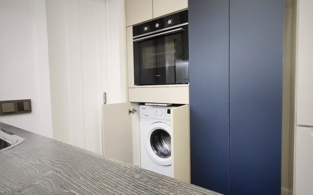 Renta27 na beregu Amura vblizi TC Brosko Moll Flat