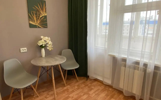 Bulvar Molodezhi 11 Flat