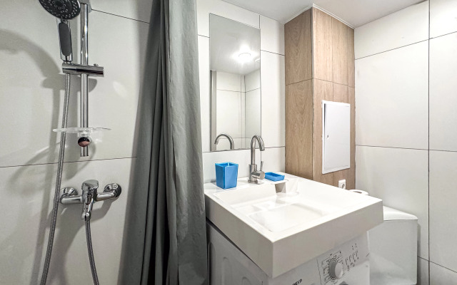 Апартаменты Аллея Первой Маевки 15к4