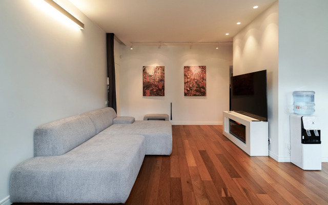 Квартира на сутки в центре Минска LuxHouse 2+2