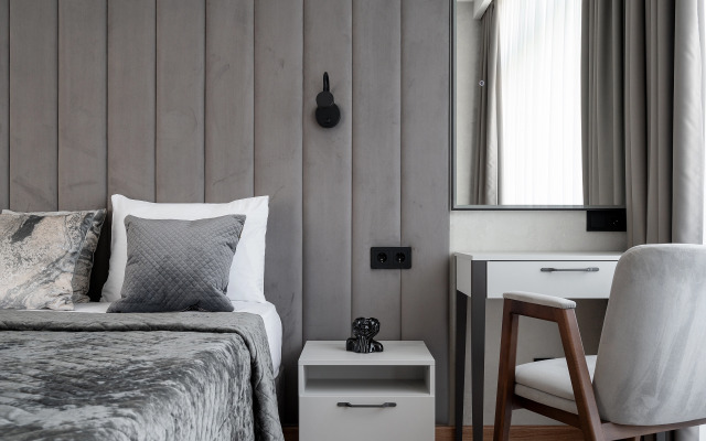 Na Ordzhonikidze 11/1  Apartaments 3