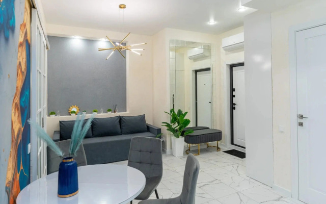 Apartment Azimut Vip