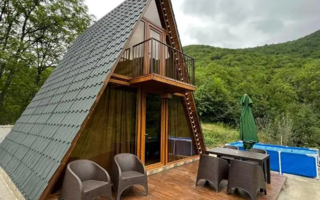 Navasard Resort Hotel