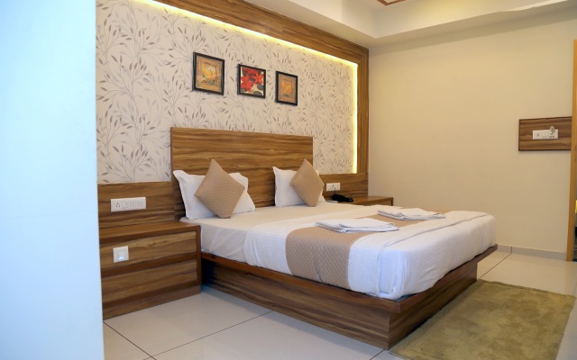 Shobhna Palace by Sky Stays Hotel