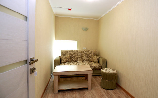 Yuzhnyij Hostel
