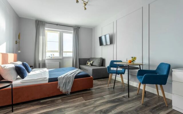 Na Vantovyj Most i Nevu Flat