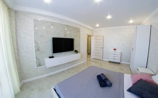 Ryadom S Muzykalnym Teatrom Flat