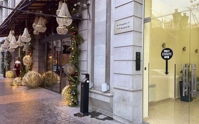 Апартаменты с 1 спальней и балконом от Sweet Home