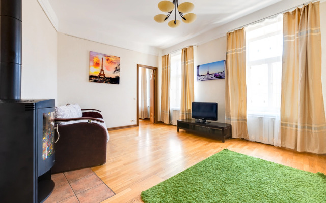 Апартаменты Грибоедова 38