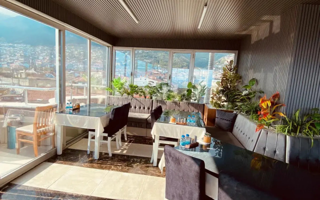 Grand Heykel Hotel