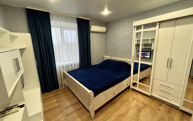 Na Prospekte 40-letiya Pobedy Flat