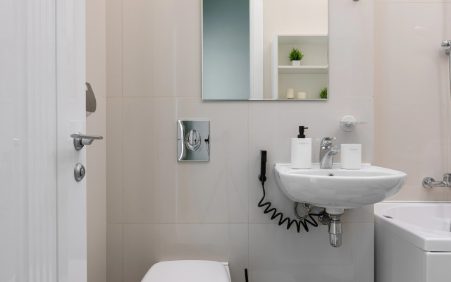 Квартира Видовая Трехкомнатная с Эркерным Балконом