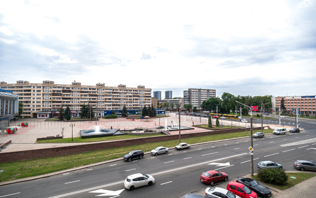 Kvartira uyutnaya i prostornaya s parkingom