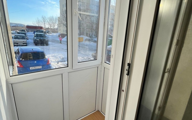 Квартира на Ларина 27/1