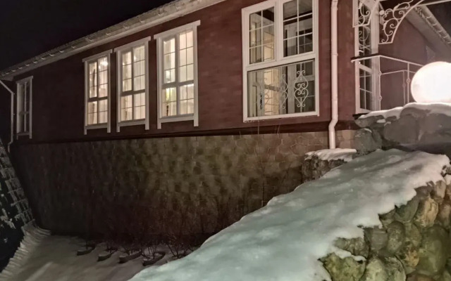 Частный дом Дом отдыха у Кузьмичa "Кордон"