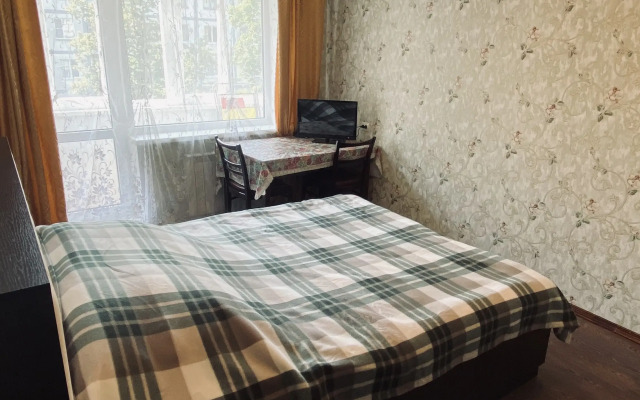 Квартира Рядом с Парком Победы по ул. Мичуринской