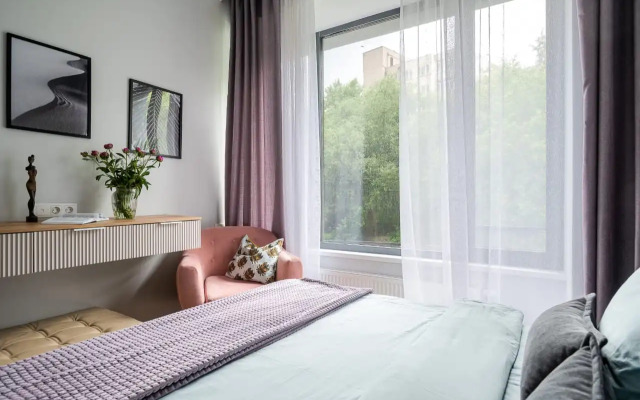 U Novodanilovskoy Naberezhnoy Apartments
