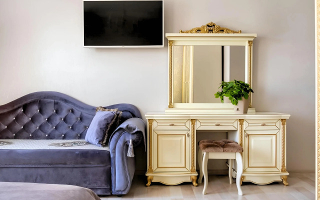 Квартира Пятигорская 24 27/2