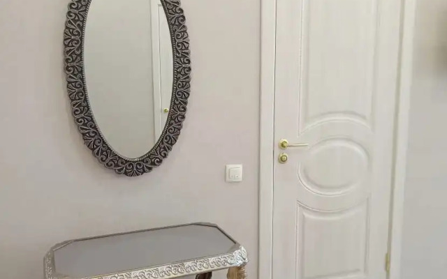 Квартира Декабристов 35М