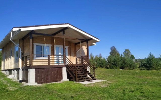 Дом Для Отпуска на Берегу Озера Маслозеро