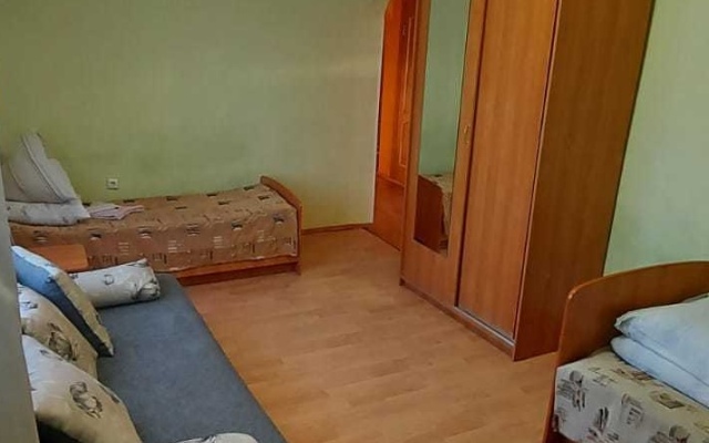 Na Kommunisticheskoy 63 Flat