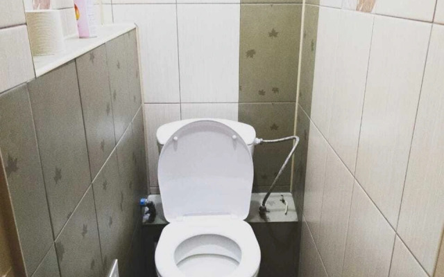 Uyutnaya I Chistaya U Kliniki Mntk Flat
