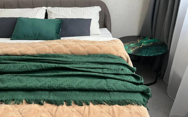 Prostornaya Kvartira Vblizi Zhd Vokzala Seti El Apart Flat
