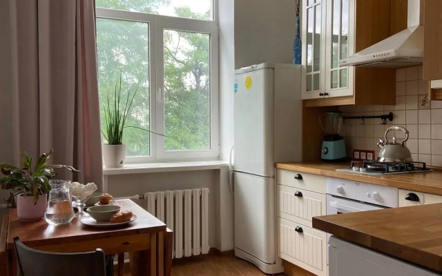 Na Bolshoy Sadovoy flat